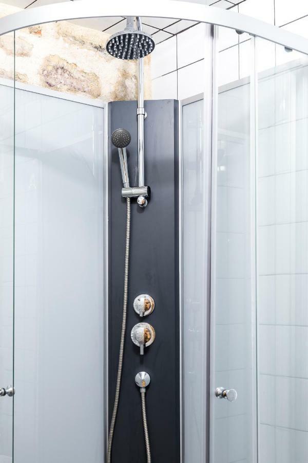Pretty 25 M2 In A Lively District Appartement Parijs Buitenkant foto